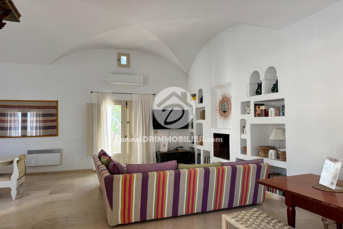L 50 -   Houch Djerbien Djerba